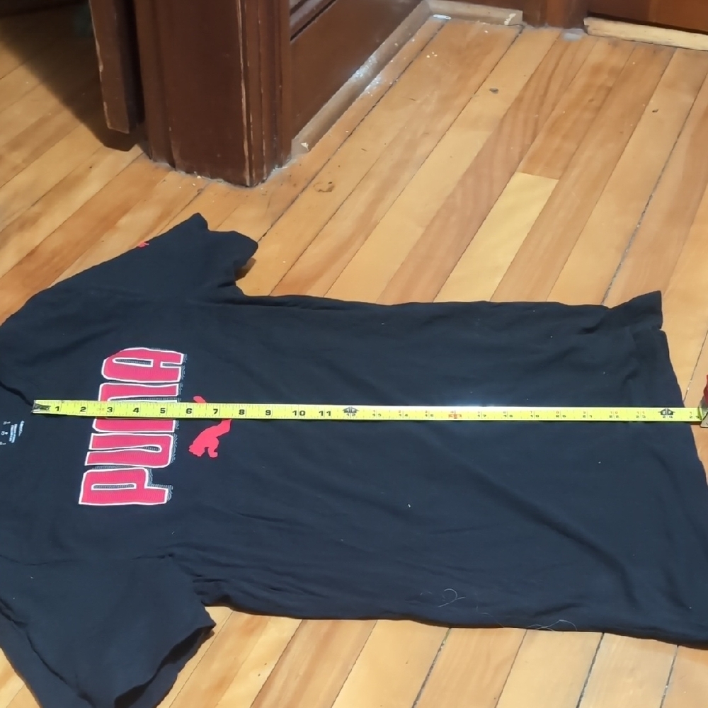 PUMA Men's Black Tee with Red Logo - Picture 4 of 4